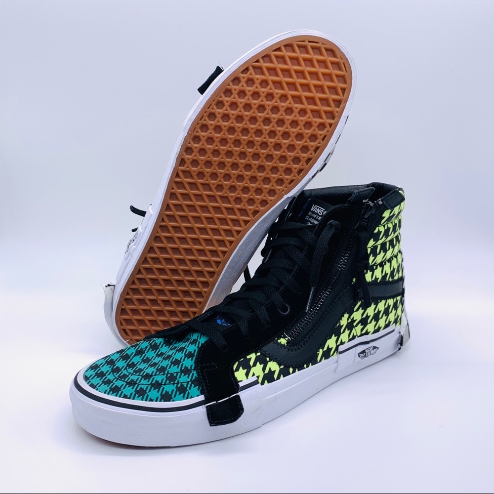 Vans Off The Wall Men’s Sk8 “What The Buffalo” Sneakers - Picture 9 of 11